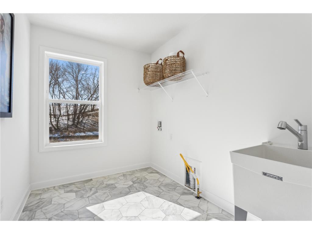 2704 Aspen Drive Shakopee MN 55379 7062407 image34