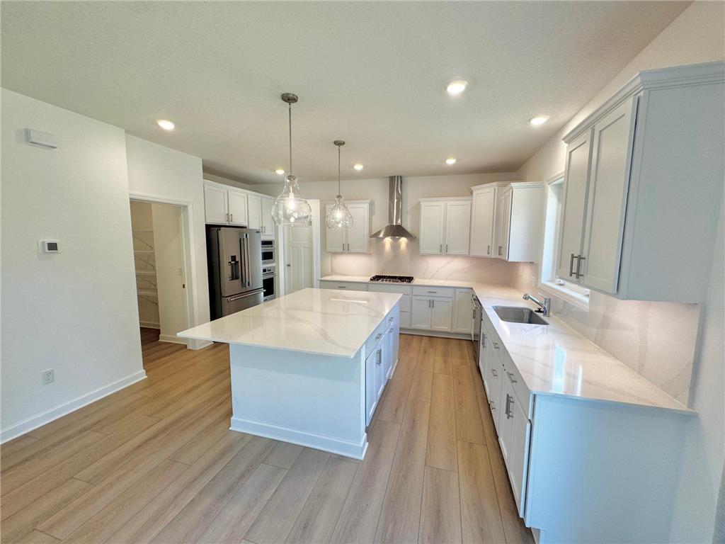 2704 Aspen Drive Shakopee MN 55379 7062407 image4