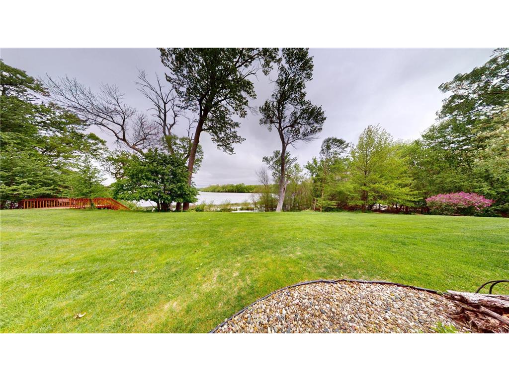 2704 Campus Lane Albert Lea MN 56007 - White 6715116 image47