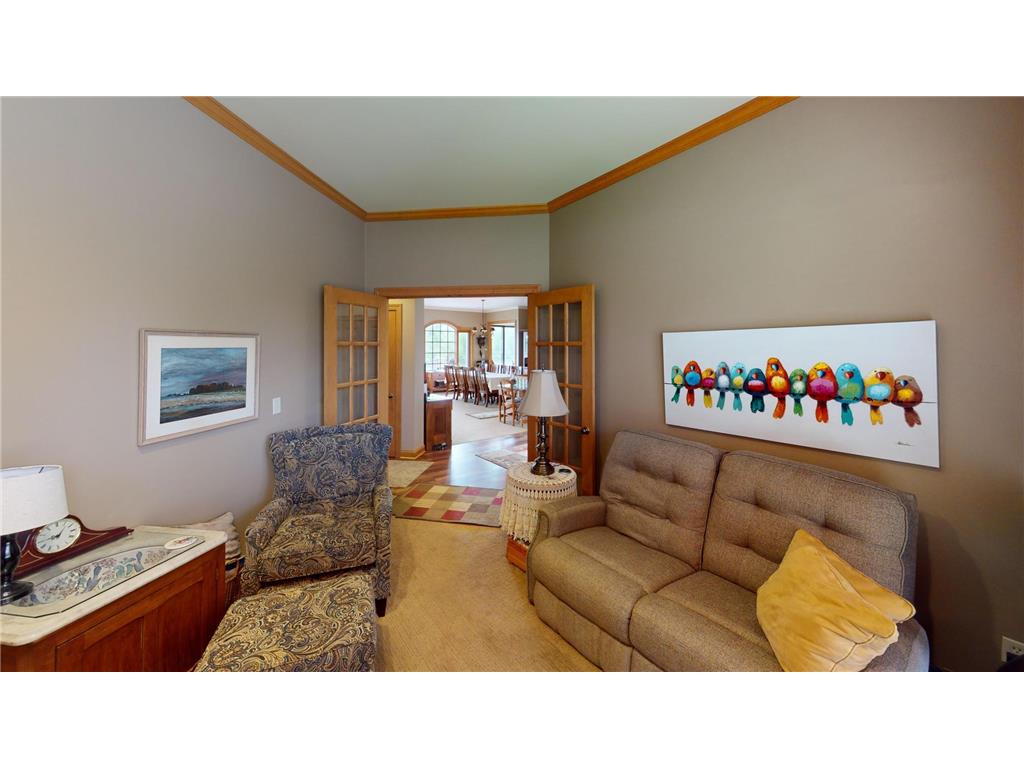 2704 Campus Lane Albert Lea MN 56007 - White 6715116 image9