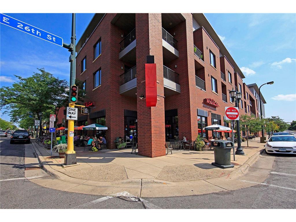 2704 Garfield Avenue Minneapolis MN 55408 6797212 image13