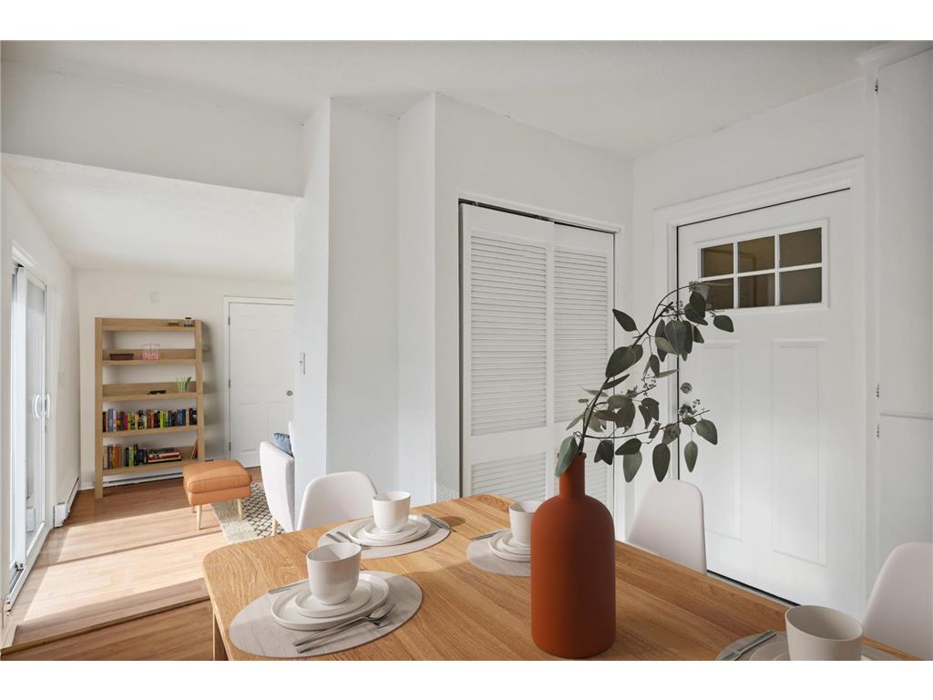 2704 Garfield Avenue Minneapolis MN 55408 6797212 image3