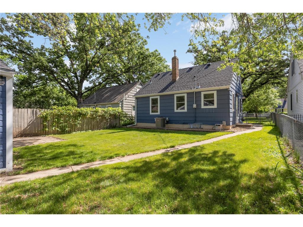 2704 Georgia Avenue S Saint Louis Park MN 55426 7078994 image19
