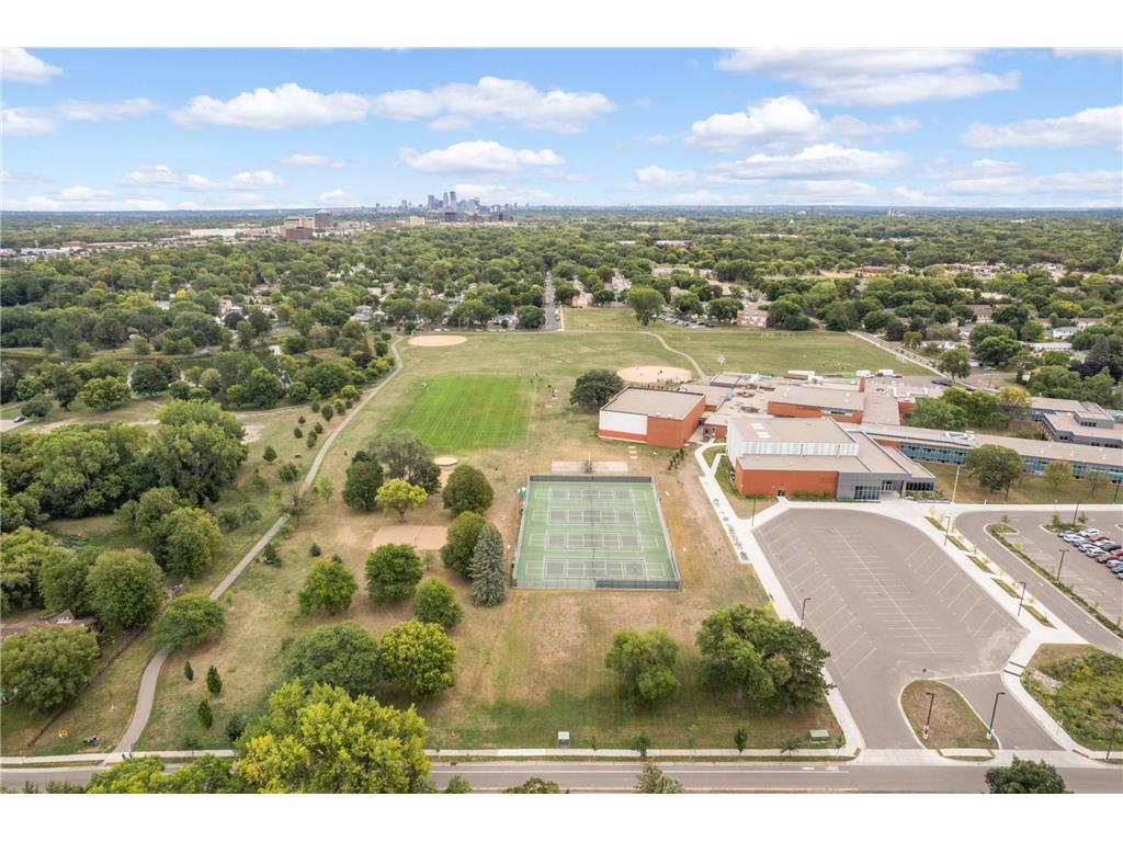 2704 Georgia Avenue S Saint Louis Park MN 55426 7078994 image33