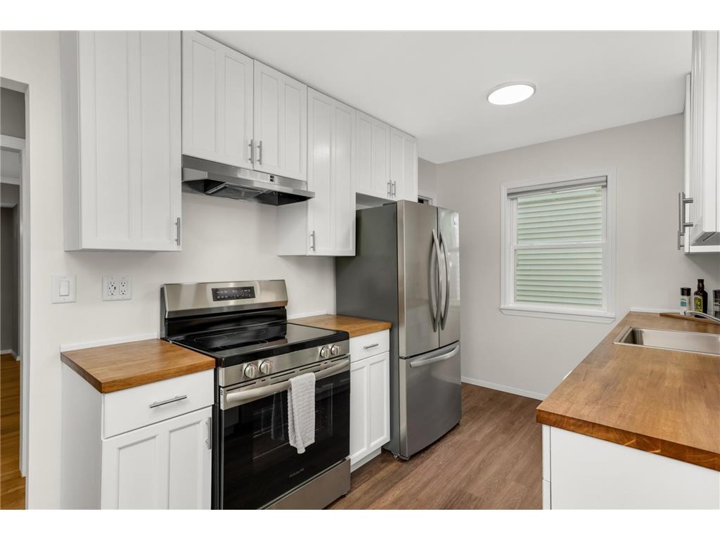 2704 Georgia Avenue S Saint Louis Park MN 55426 7078994 image7