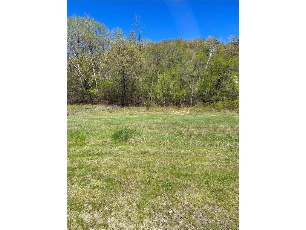 2704 Oakhurst Drive Lake City MN 55041 6529970 image1