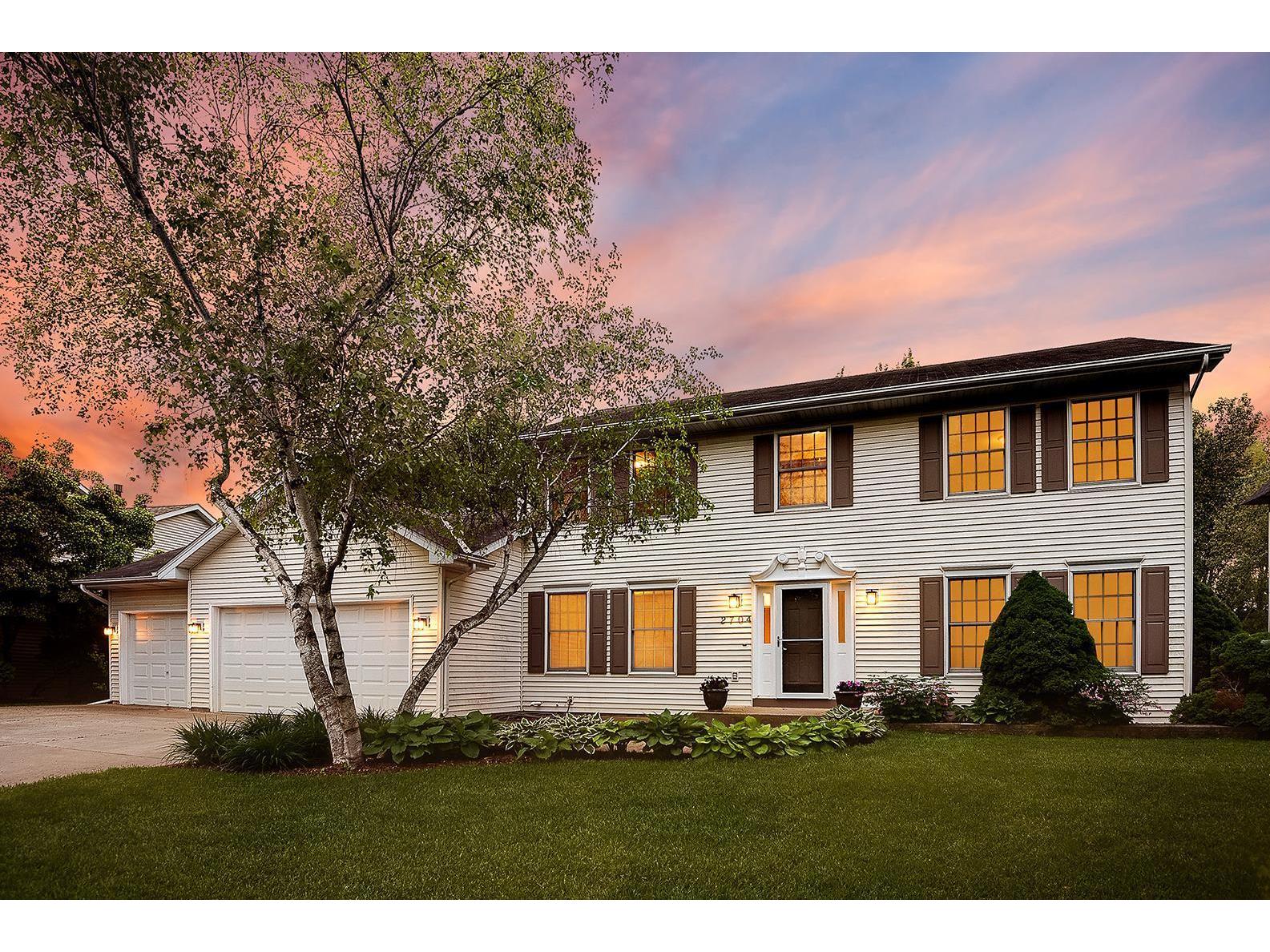 2704 Windsor Lane, Woodbury, MN 55125 MLS 5766675 Edina Realty