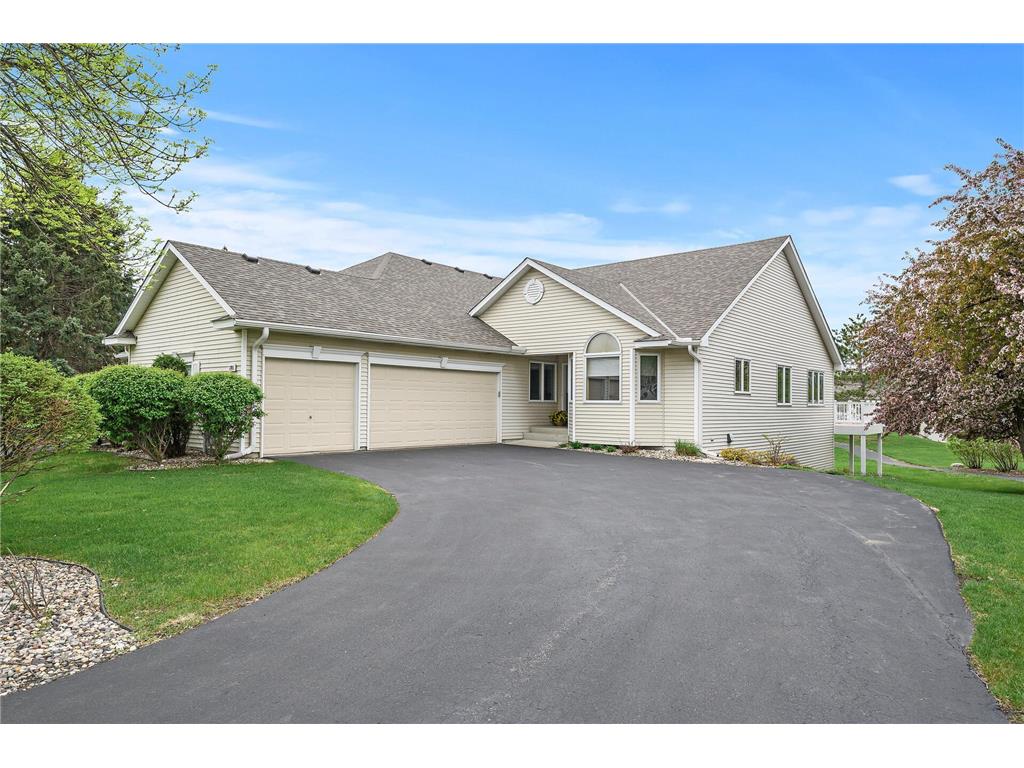 2705 Boulder Drive Burnsville MN 55337 6370227 image1