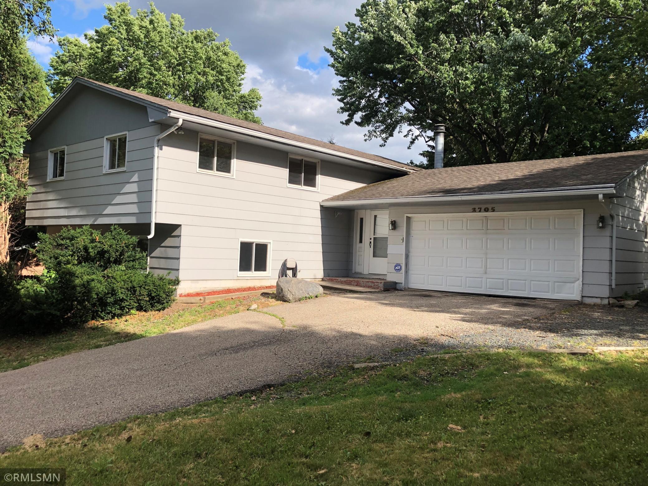 2705 Dana Drive, Burnsville, MN 55337 MLS 6013107 Edina Realty