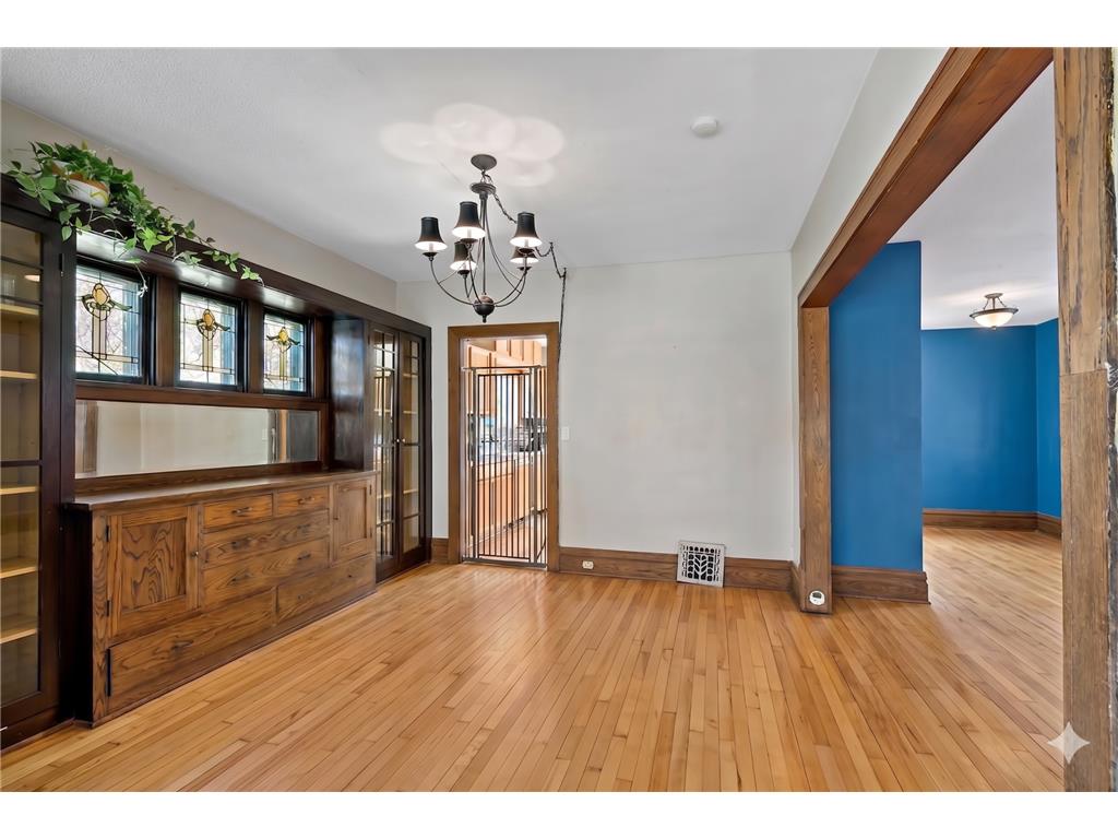 2705 E Minnehaha Parkway Minneapolis MN 55417 7052574 image10