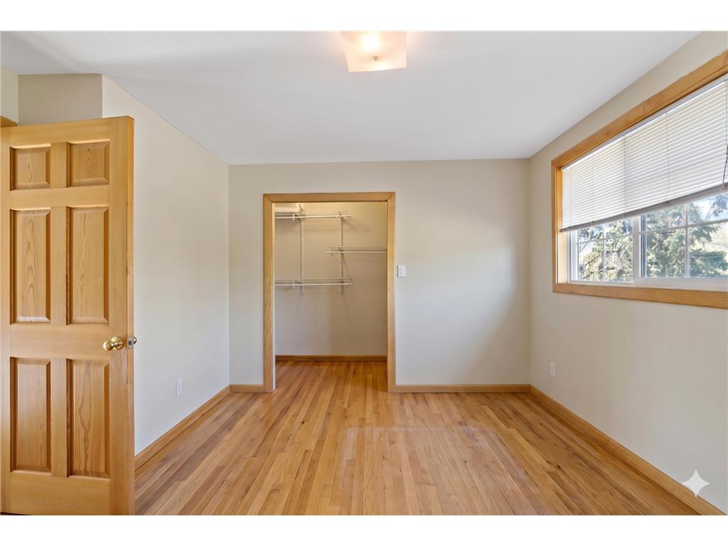 2705 E Minnehaha Parkway Minneapolis MN 55417 7052574 image16