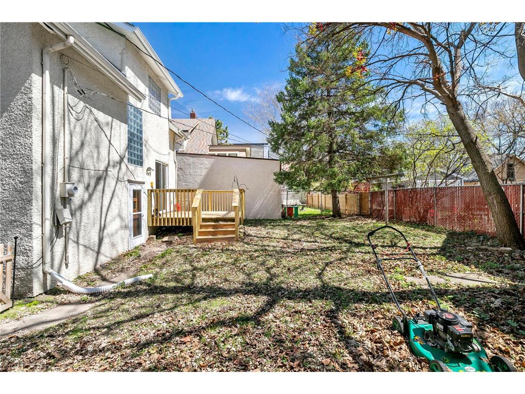 2705 E Minnehaha Parkway Minneapolis MN 55417 7052574 image23