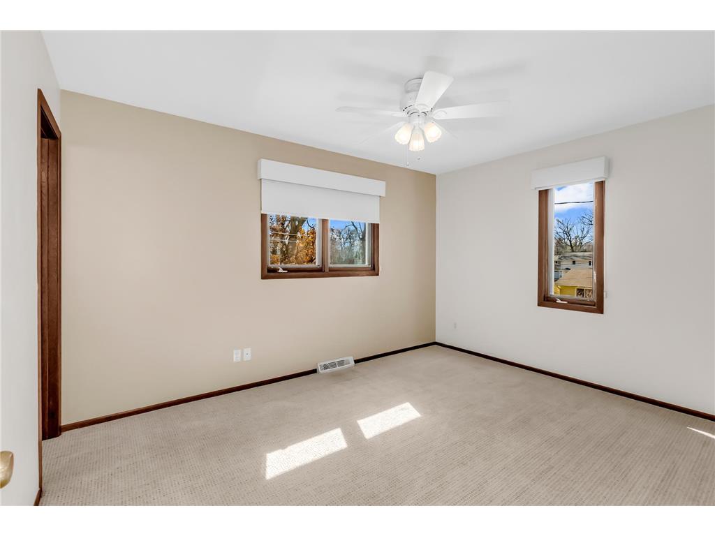 2705 Larch Lane N Plymouth MN 55441 7038363 image15