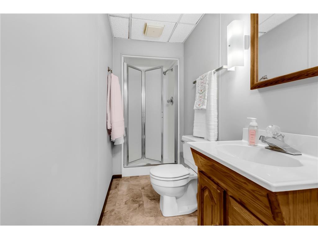 2705 Larch Lane N Plymouth MN 55441 7038363 image33