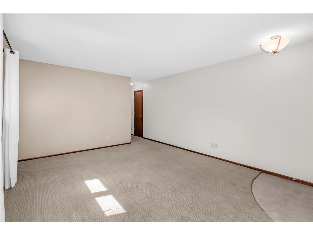 2705 Larch Lane N Plymouth MN 55441 7038363 image8