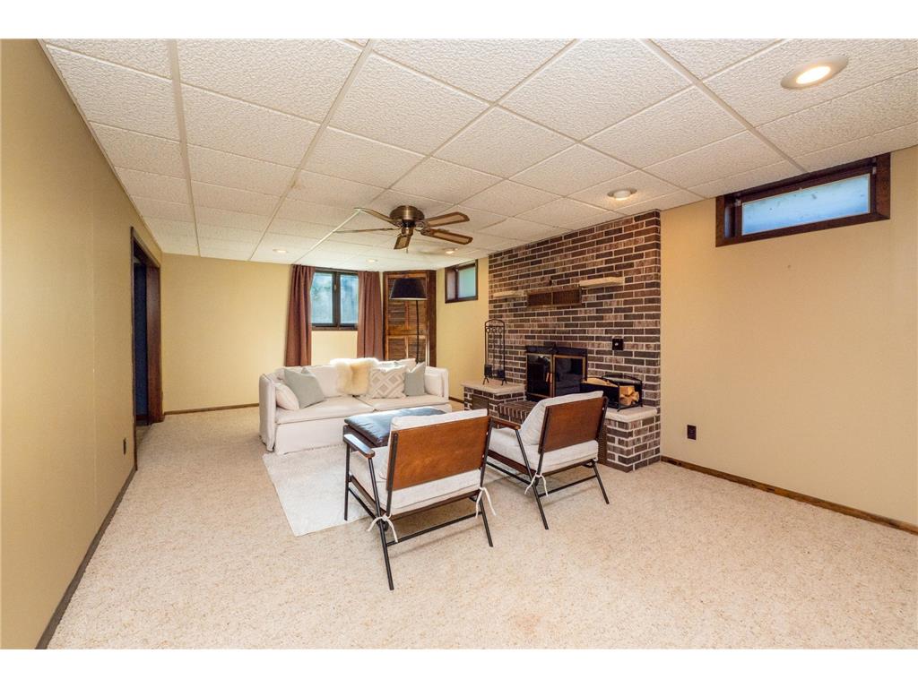 2705 Larch Lane N Plymouth MN 55441 7091079 image19