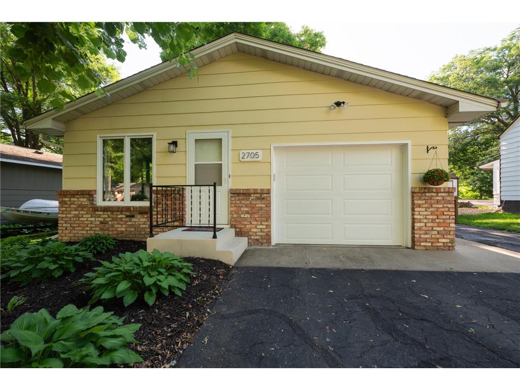 2705 Larch Lane N Plymouth MN 55441 7091079 image2