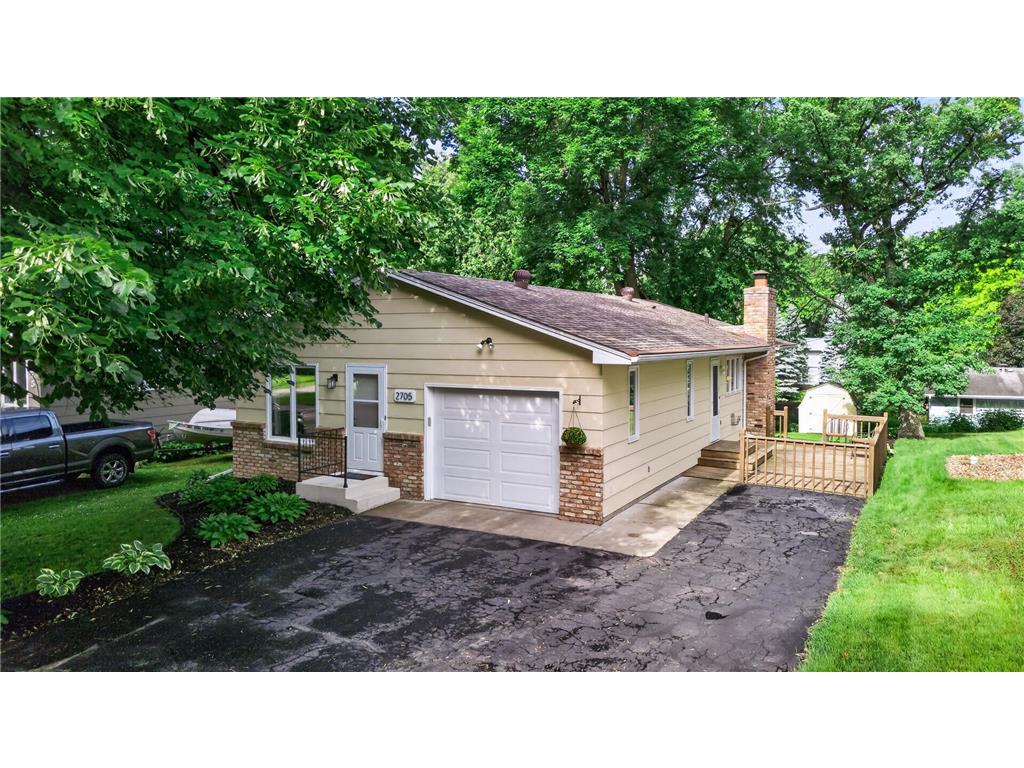 2705 Larch Lane N Plymouth MN 55441 7091079 image35