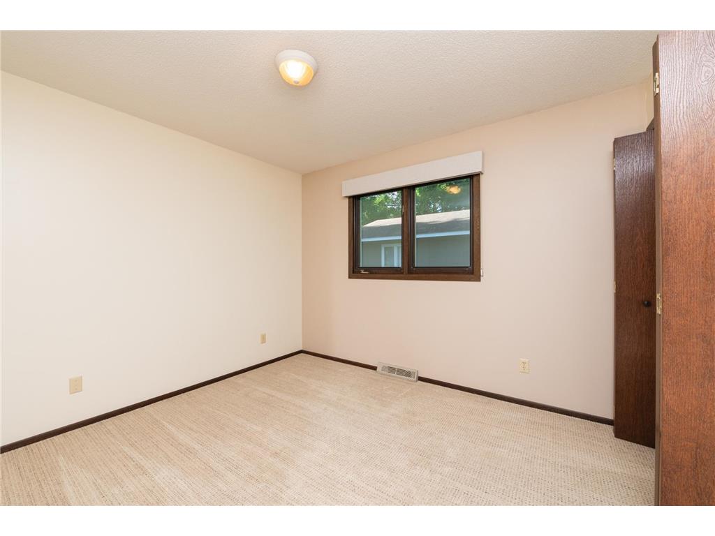 2705 Larch Lane N Plymouth MN 55441 7091079 image9