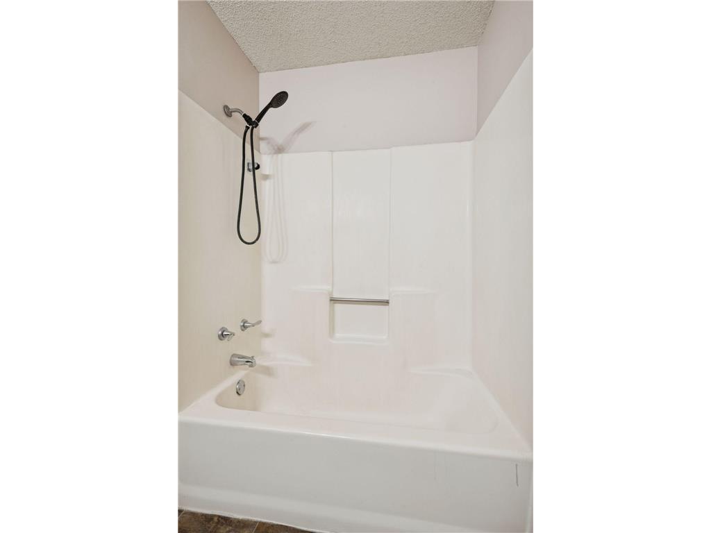 2706 Brookdale Lane Brooklyn Park MN 55444 7023616 image20
