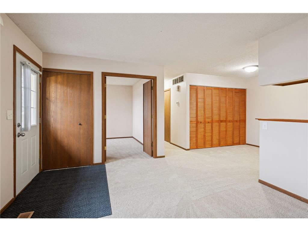 2706 Brookdale Lane Brooklyn Park MN 55444 7023616 image5