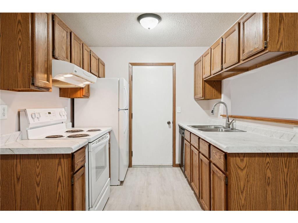 2706 Brookdale Lane Brooklyn Park MN 55444 7023616 image7