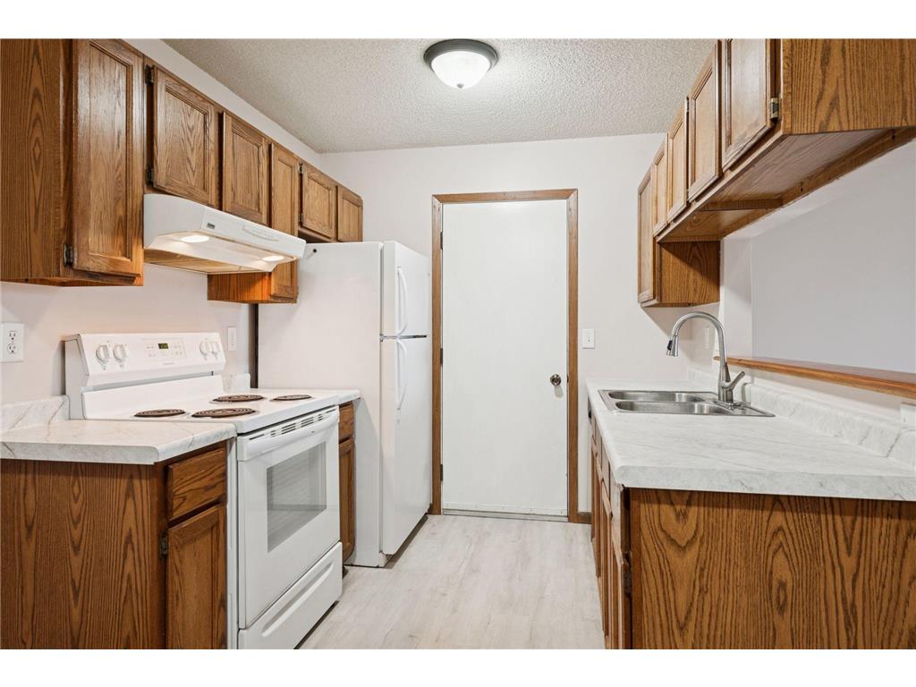 2706 Brookdale Lane Brooklyn Park MN 55444 7023616 image9