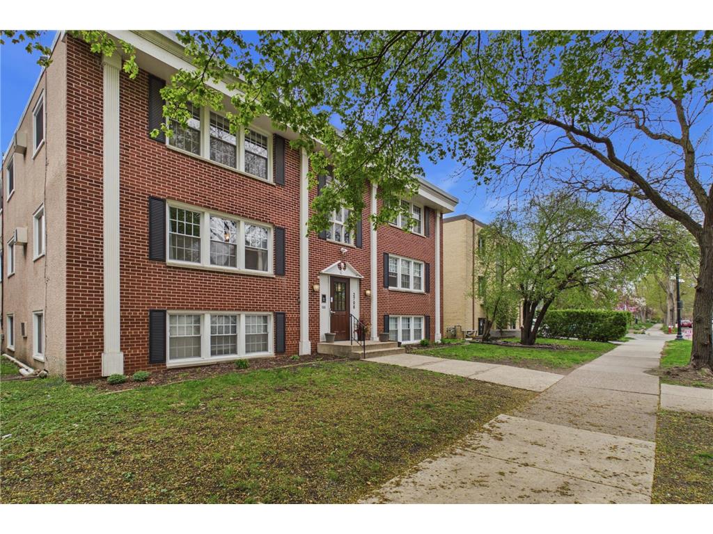 2706 Humboldt Avenue S #203 Minneapolis MN 55408 7074863 image2