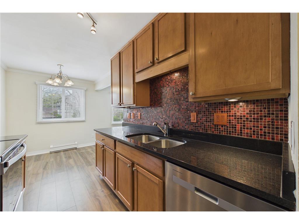 2706 Humboldt Avenue S #203 Minneapolis MN 55408 7074863 image5