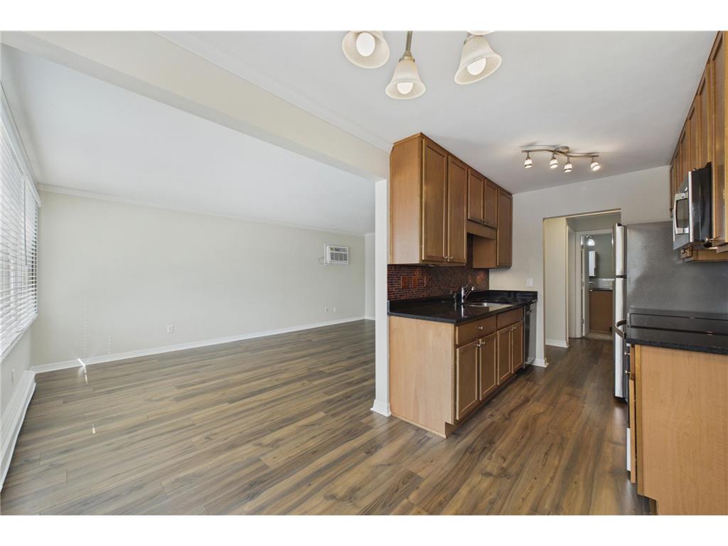 2706 Humboldt Avenue S #203 Minneapolis MN 55408 7074863 image7