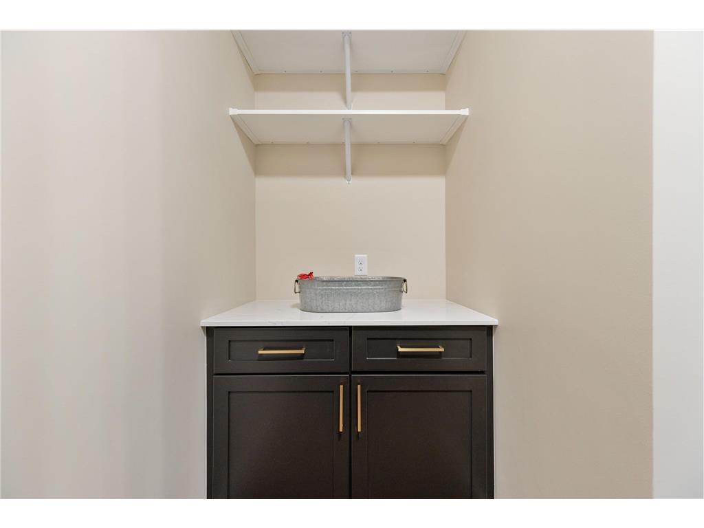 2706 Lakeview Court Little Canada MN 55117 - Gervais 7005470 image28