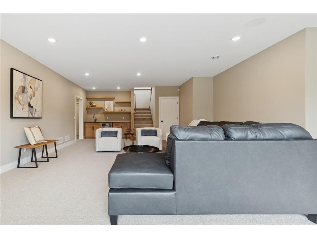 2706 Lakeview Court Little Canada MN 55117 - Gervais 7005470 image50