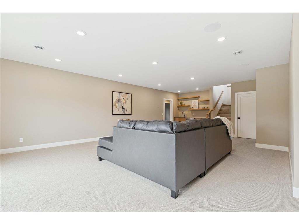 2706 Lakeview Court Little Canada MN 55117 - Gervais 7005470 image54