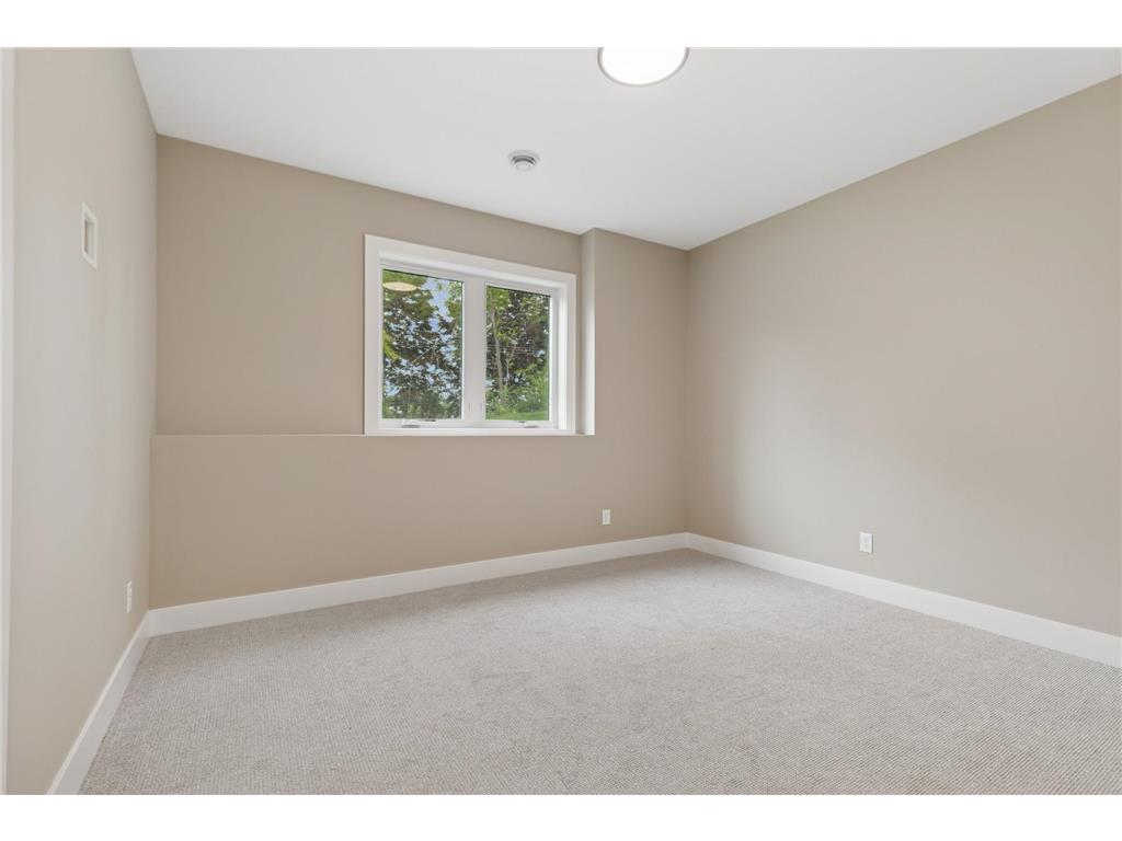 2706 Lakeview Court Little Canada MN 55117 - Gervais 7005470 image56