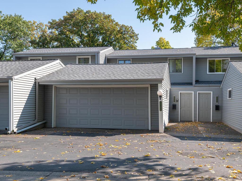 2706 Mackubin Street Roseville MN 55113 6612799 image1