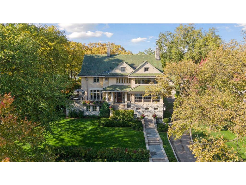 2706 W Lake Of The Isles Parkway, Minneapolis, MN, 55416 MLS 6392385