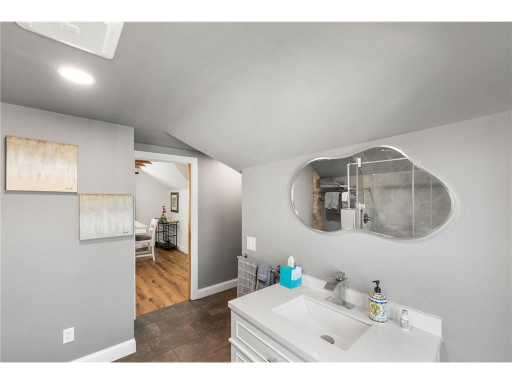 2707 Garfield Avenue #3 Minneapolis MN 55408 7039423 image6