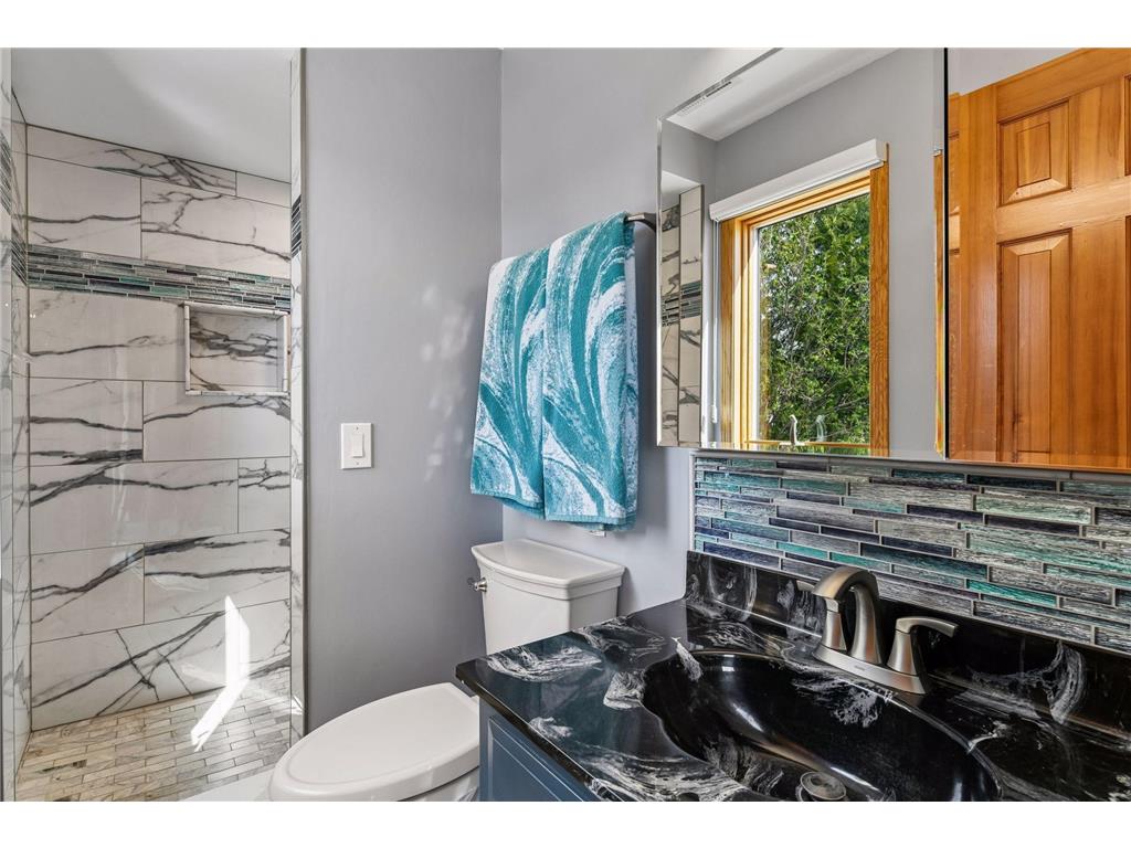 2707 Walters Port Lane Orono MN 55331 - Lake Minnetonka 7054402 image34