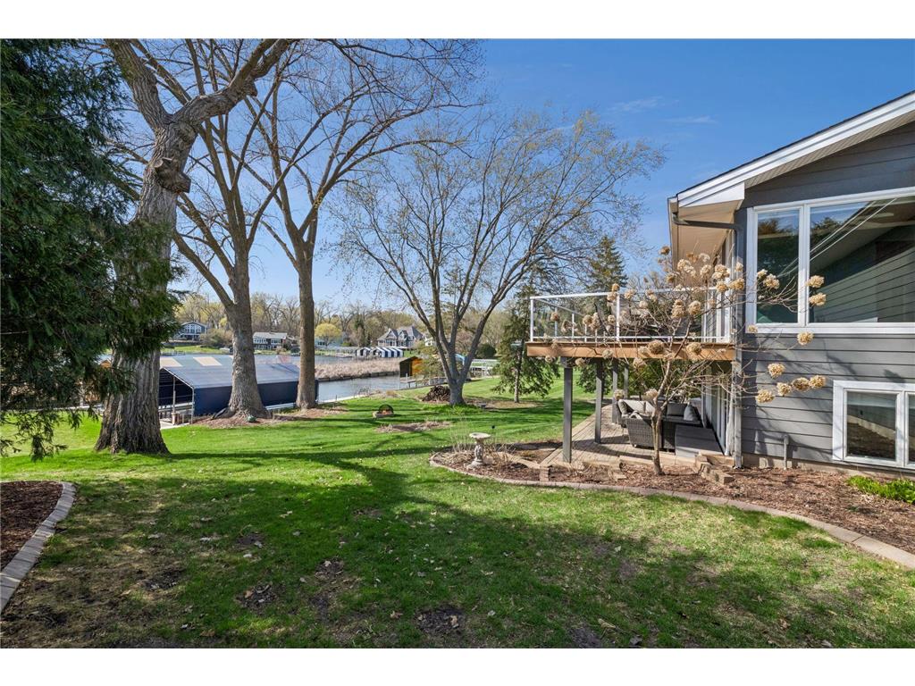 2707 Walters Port Lane Orono MN 55331 - Lake Minnetonka 7054402 image35