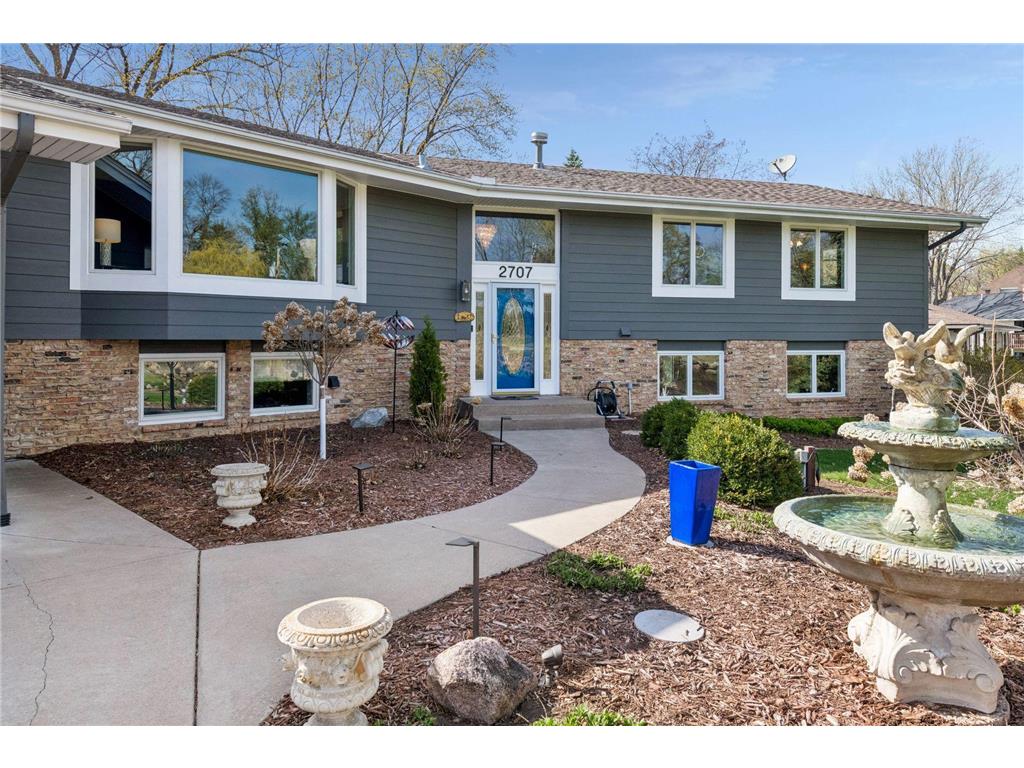 2707 Walters Port Lane Orono MN 55331 - Lake Minnetonka 7054402 image5