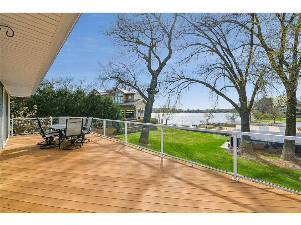 2707 Walters Port Lane Orono MN 55331 - Lake Minnetonka 7054402 image8