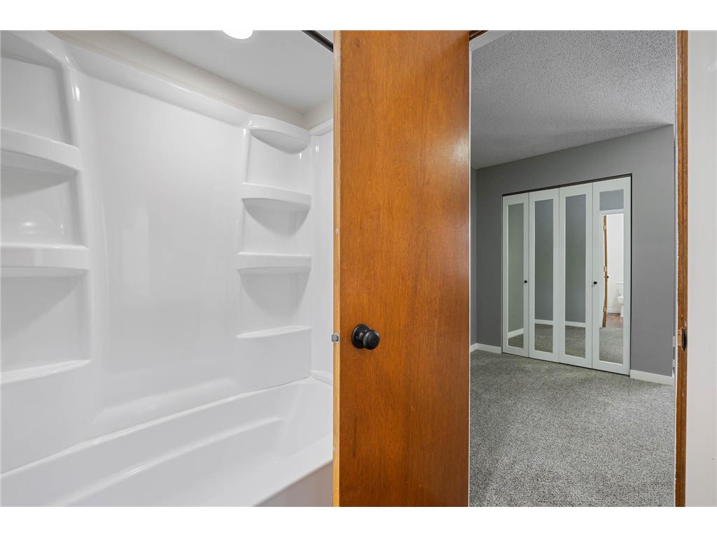 2708 171st Lane NE Ham Lake MN 55304 7020826 image53