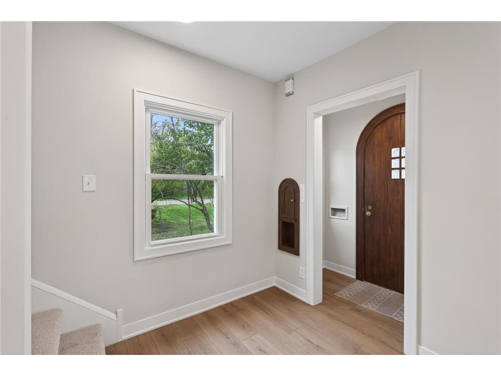2708 Chowen Avenue S Minneapolis MN 55416 - Cedar 7059666 image3