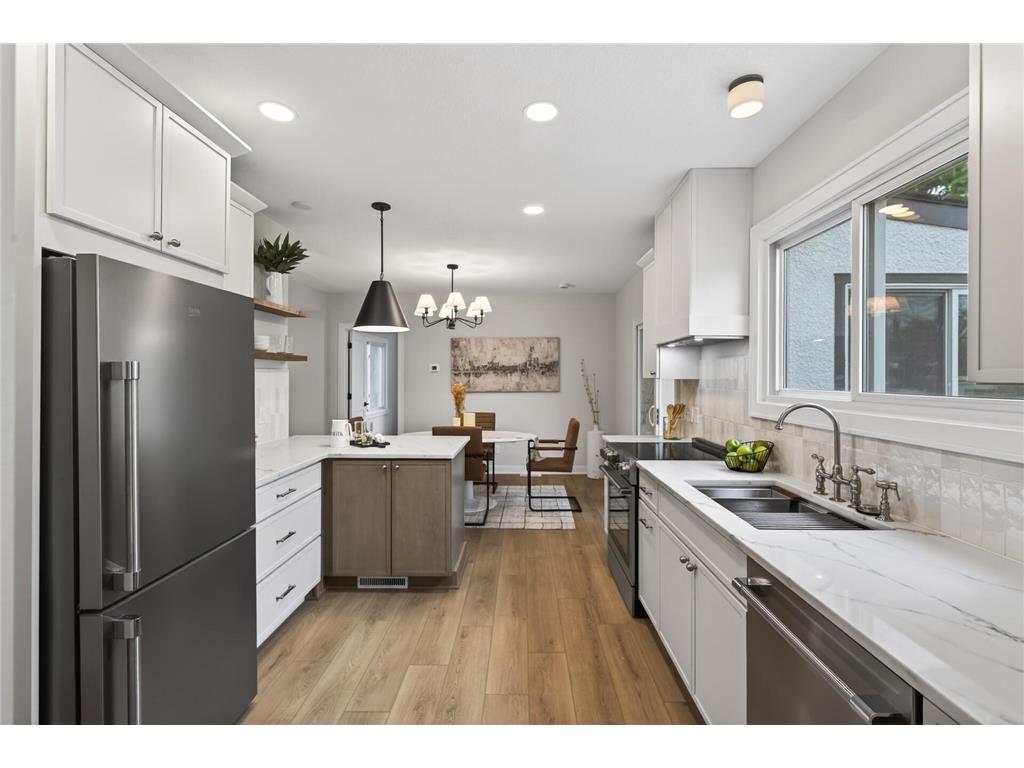 2708 Chowen Avenue S Minneapolis MN 55416 - Cedar 7059666 image9