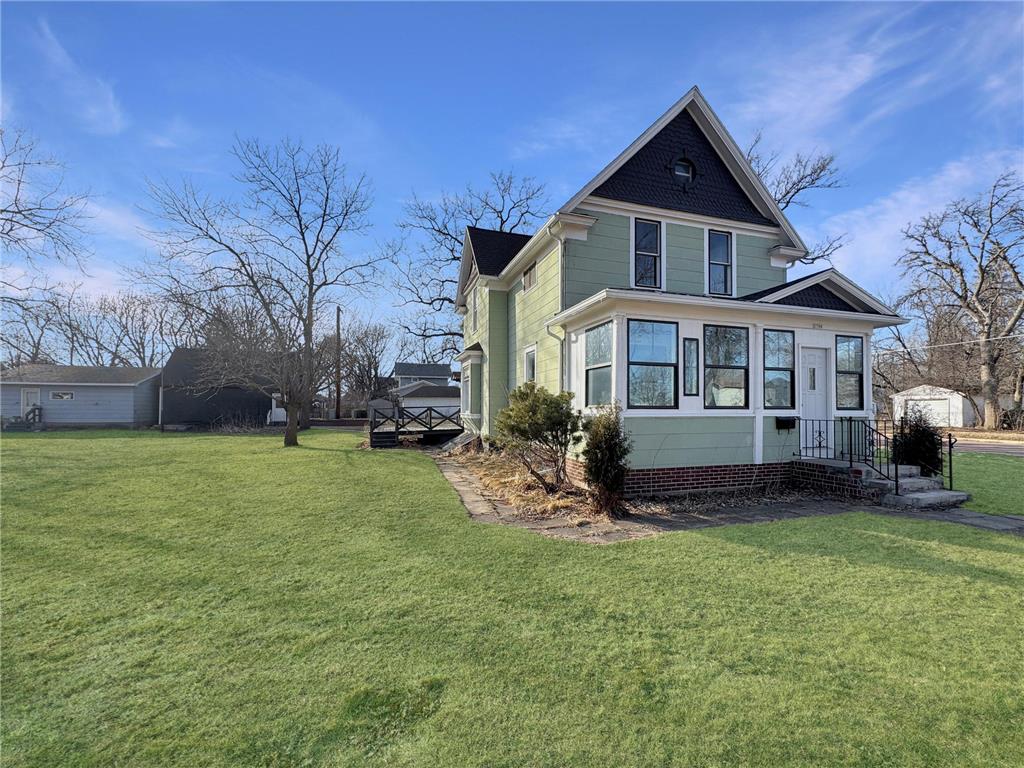 2708 Norwood Avenue Slayton MN 56172 7026143 image1