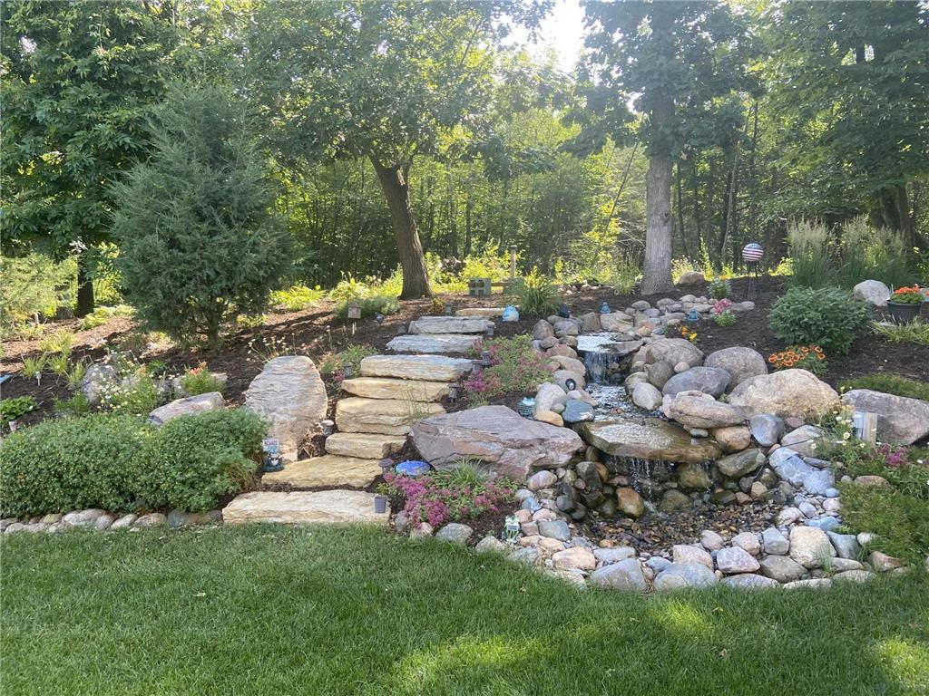 2708 Oak Lawn Drive Northfield MN 55057 6495775 image1