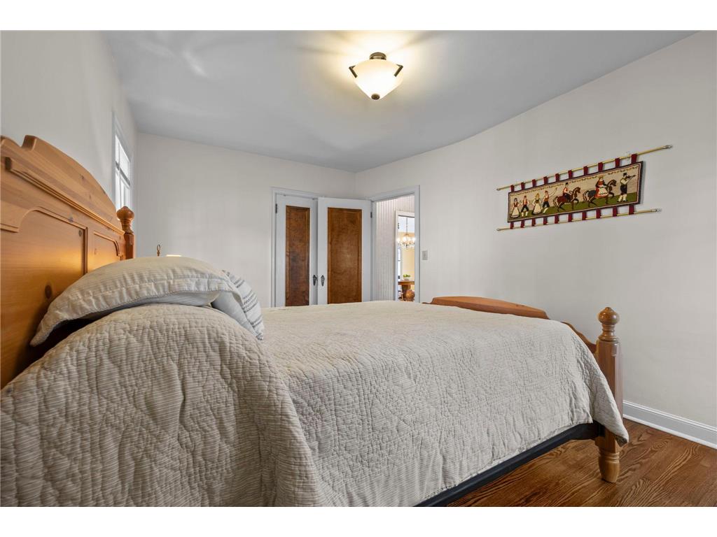 2708 Victory Memorial Drive Minneapolis MN 55412 7080072 image17