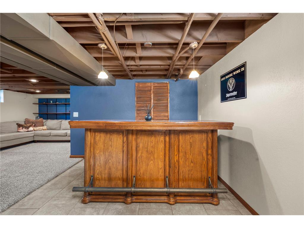 2708 Victory Memorial Drive Minneapolis MN 55412 7080072 image38