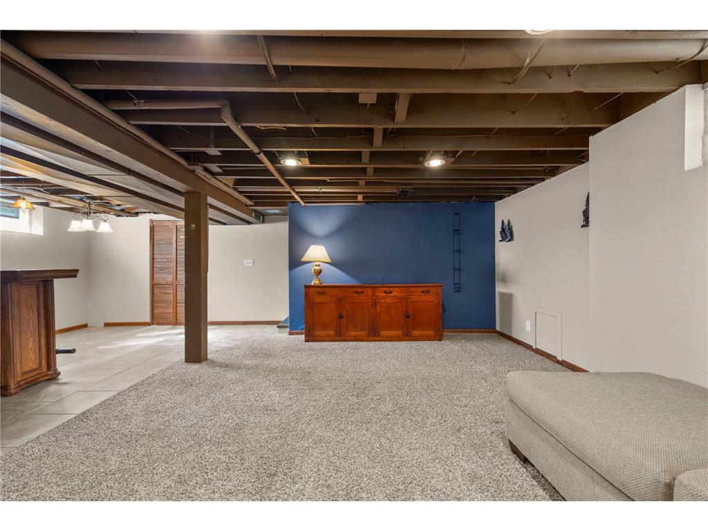 2708 Victory Memorial Drive Minneapolis MN 55412 7080072 image42