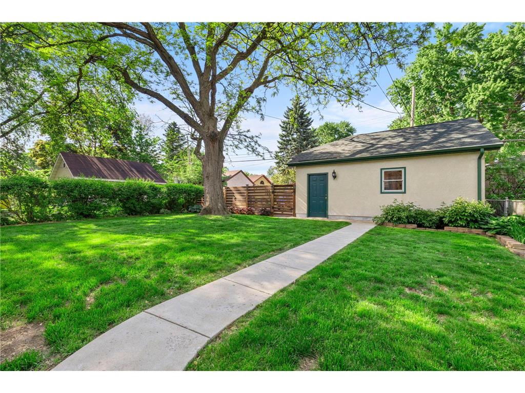 2708 Victory Memorial Drive Minneapolis MN 55412 7080072 image51